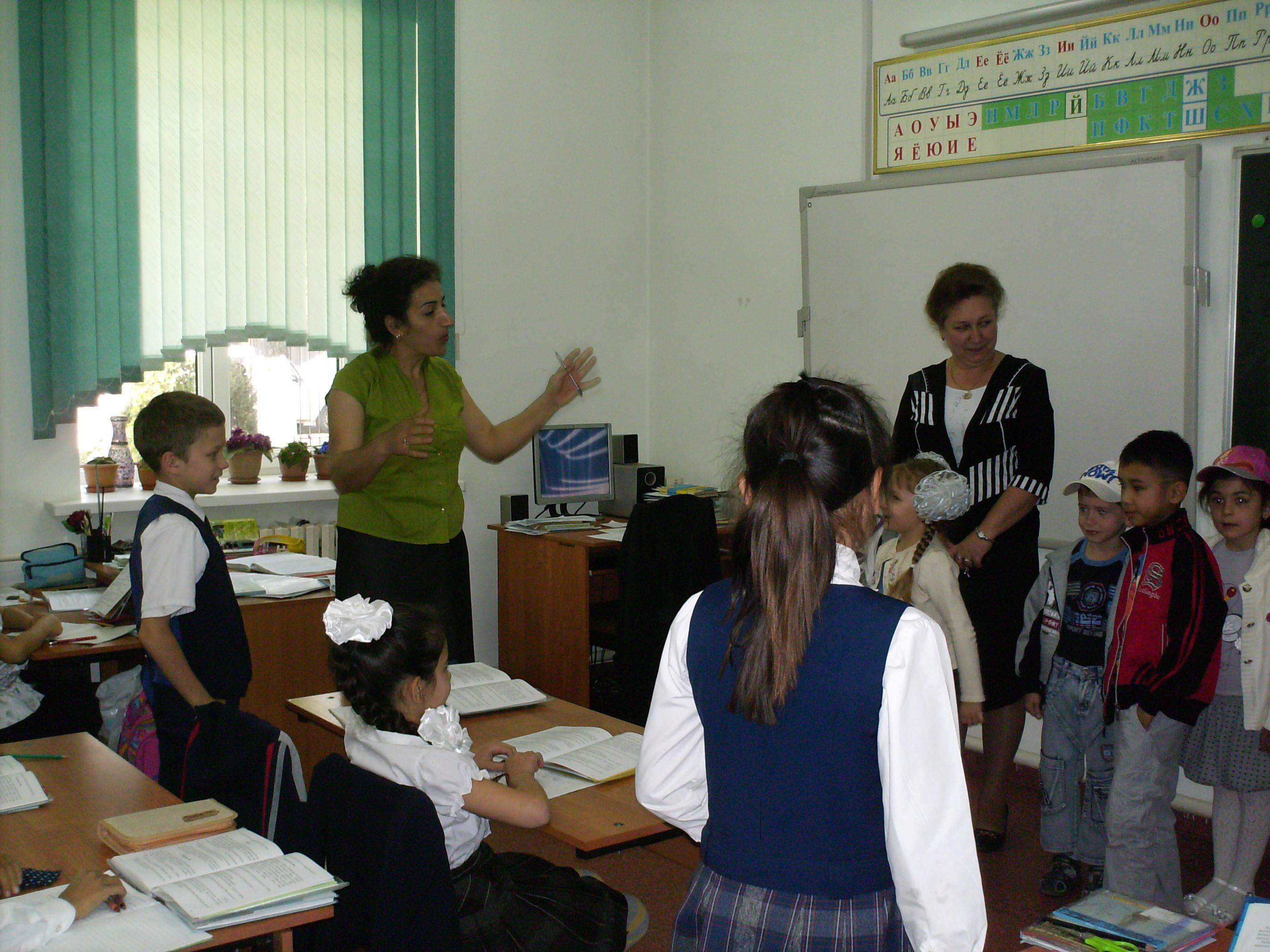 "Преемственность со школой" Посещение школы №100