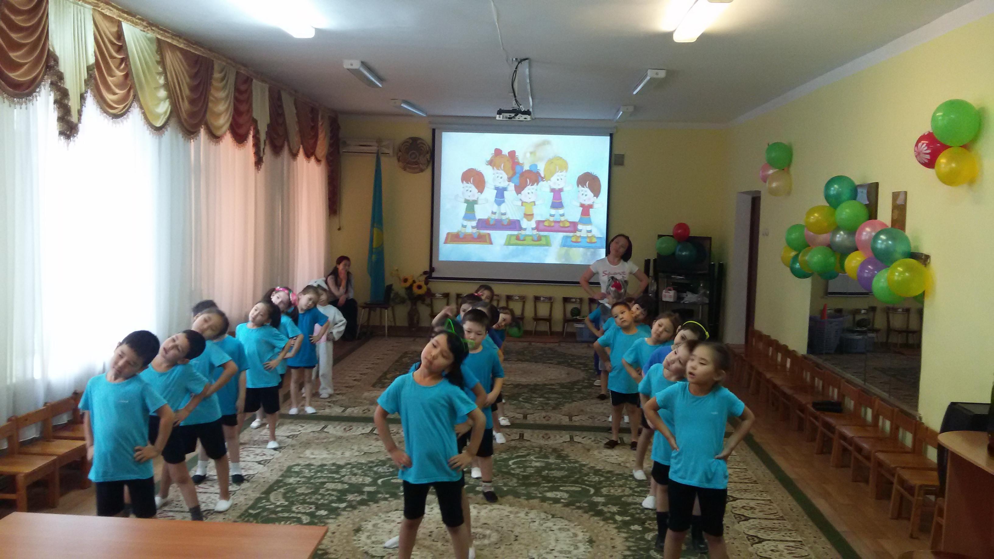 Денсаулық күнінде ересектер "Жұлдыз"тобында спорттық кеш өтті