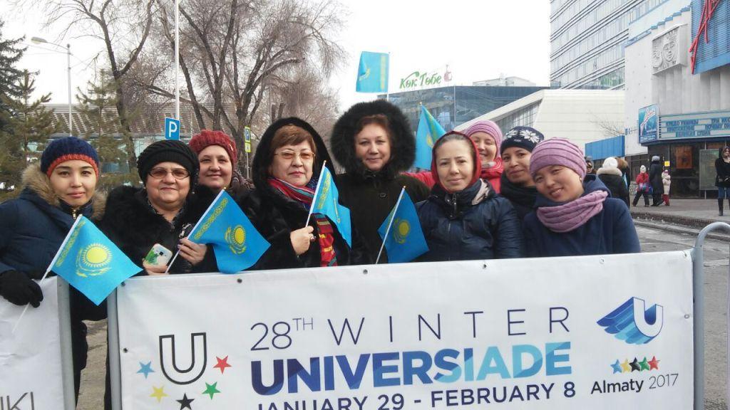 Балабақшадағы универсиада "дене шынықтырумен достасқаның,күшің күш қосқаның"