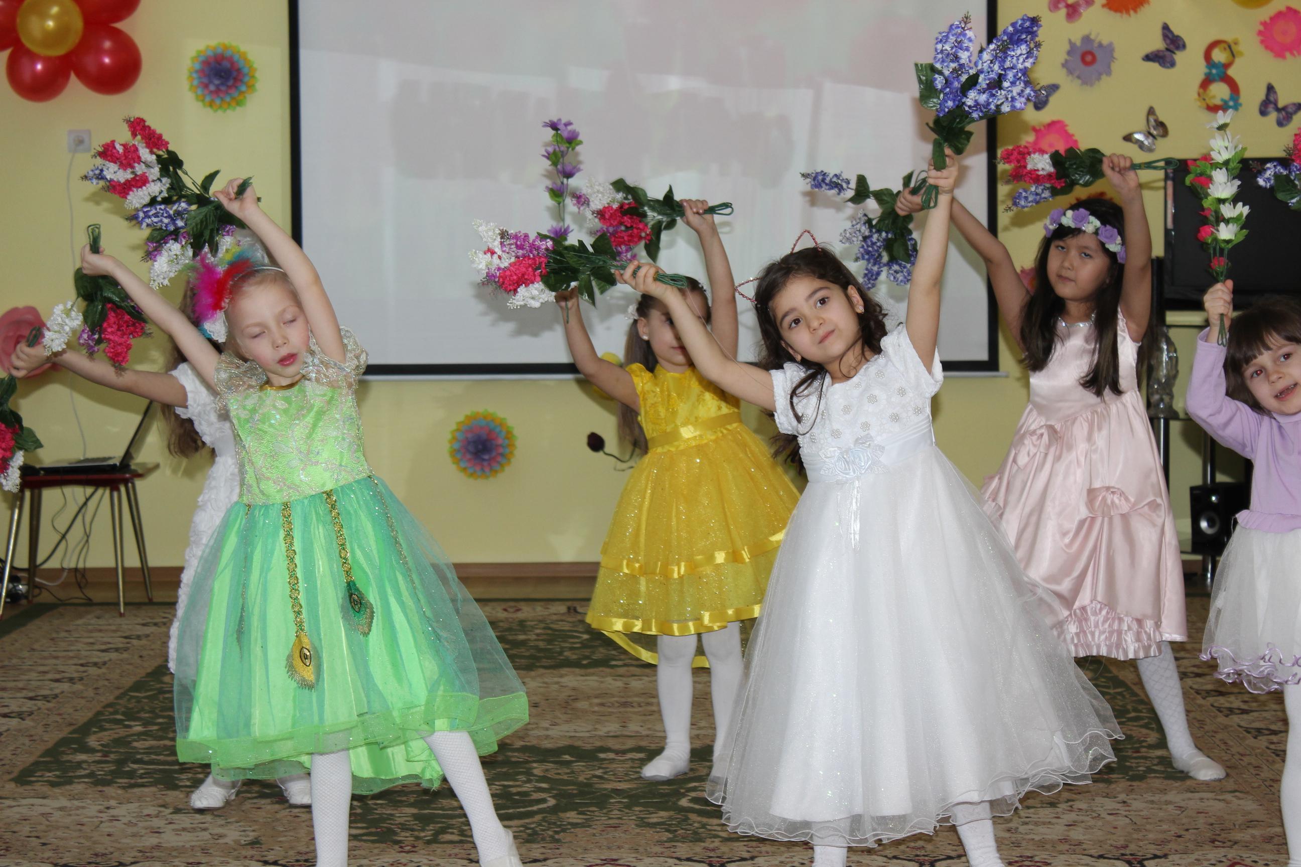 Поздравление на телепередаче