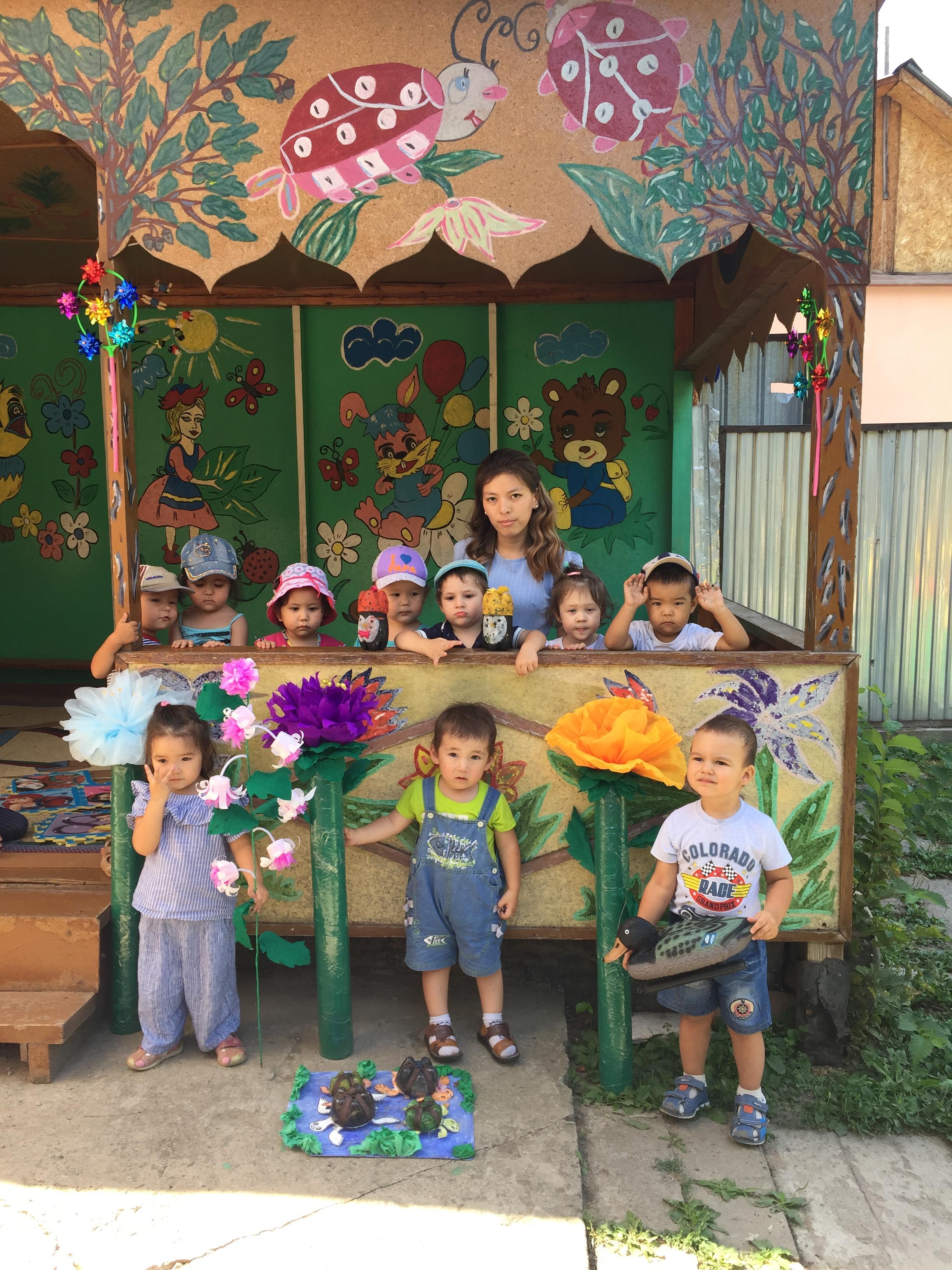 Табиғи заттардан жасалған бұйымдар көрмесі