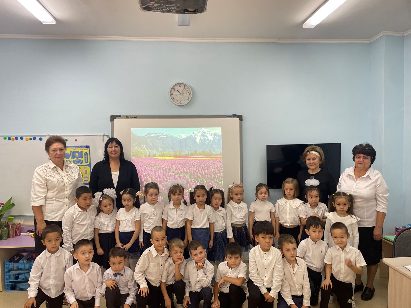 Мектепалды даярлық тобы "Звездочка",  "Ана тілің ары бұл" тақырыбында өткен іс-шара